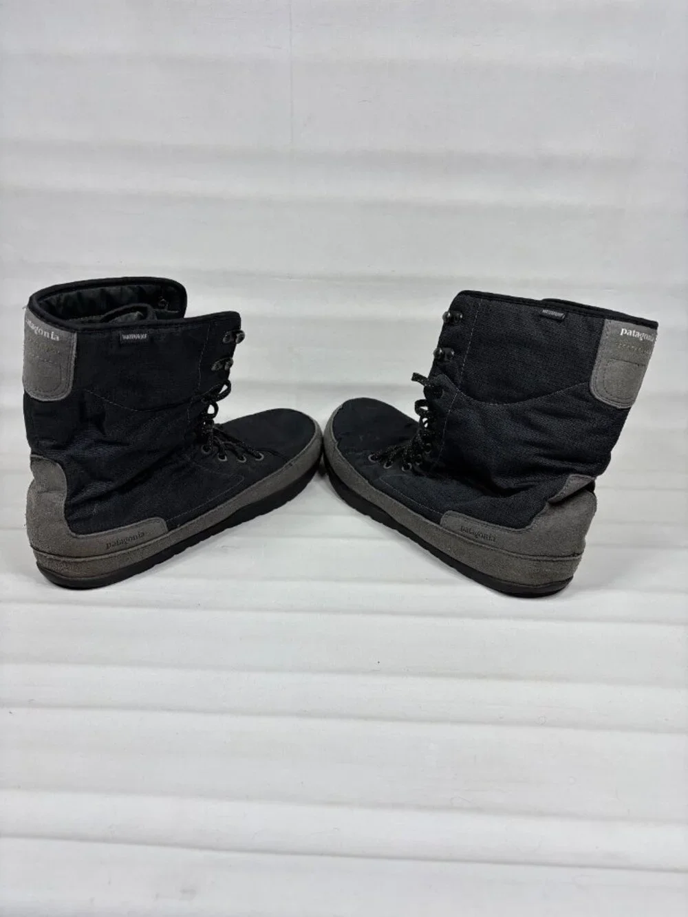 Patagonia Activist Puff High Waterproof Winter Boots Black Smoked Green Mens 13
